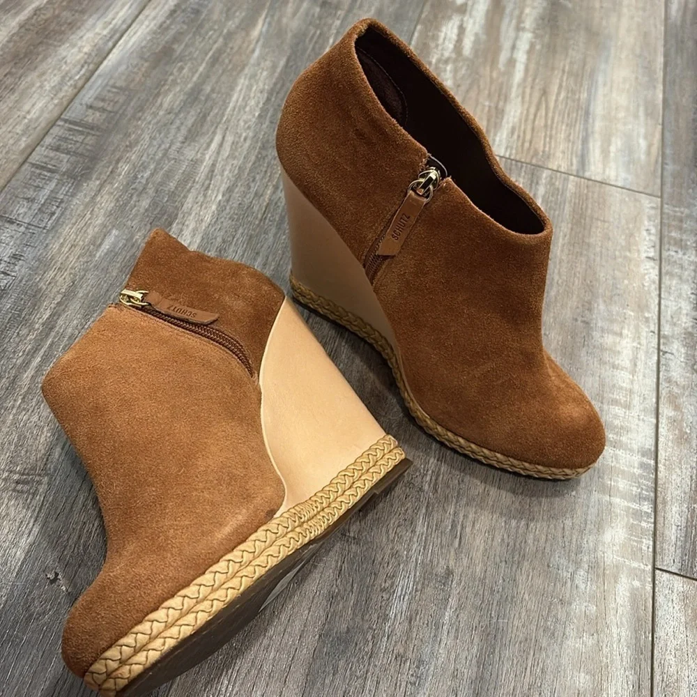 Schutz Belua Suede Wedge Bootie Size 10